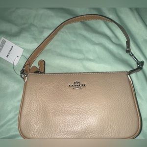 Coach purse brand new.